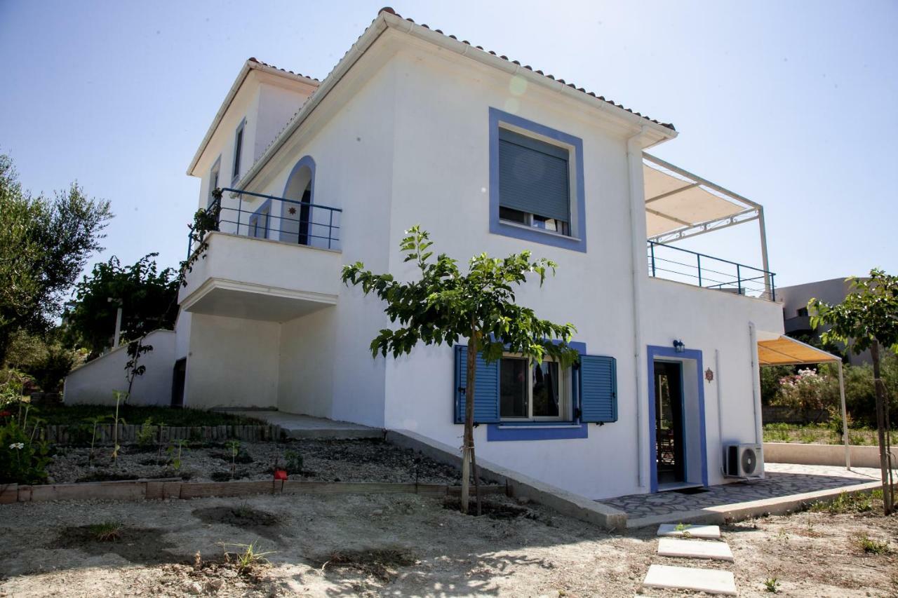 Romanos XI Xi Beach Exteriör bild