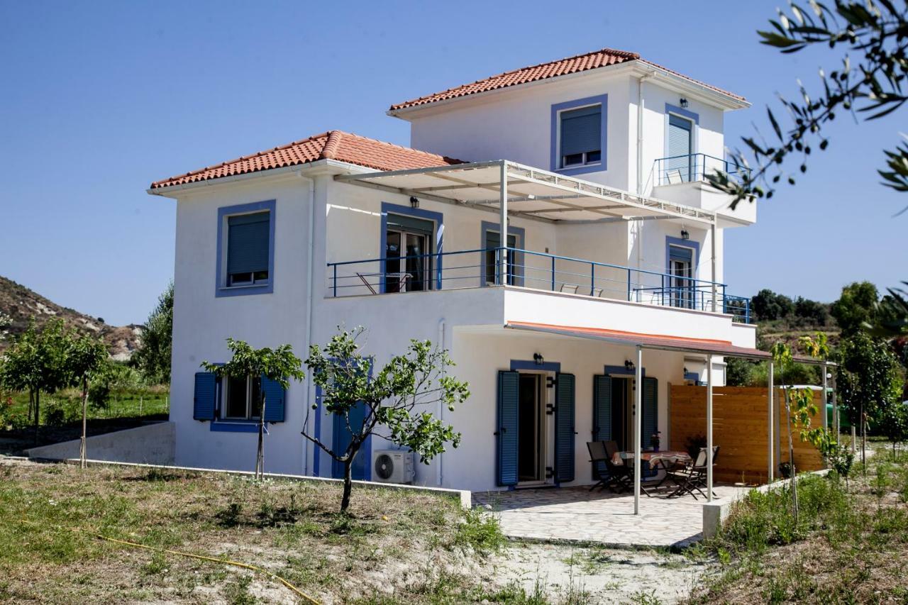 Romanos XI Xi Beach Exteriör bild